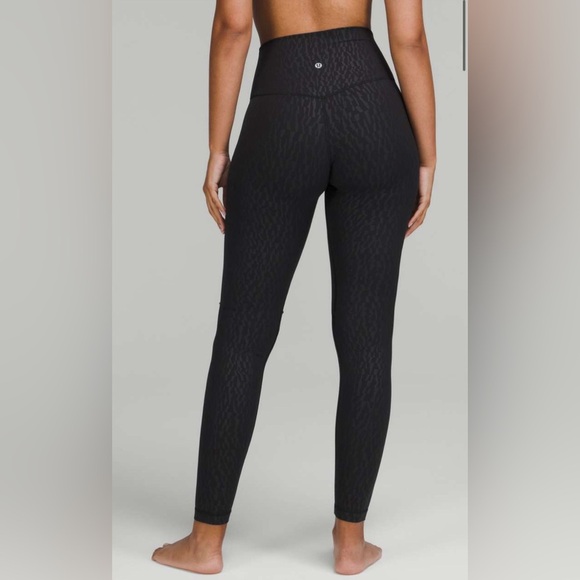 Lululemon Align Leggings High-Rise Pant 28" Segment Emboss shiny print - Picture 8 of 8
